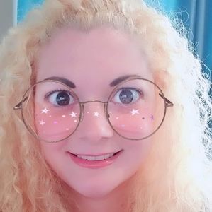 Meet Your Posher, Reannda!